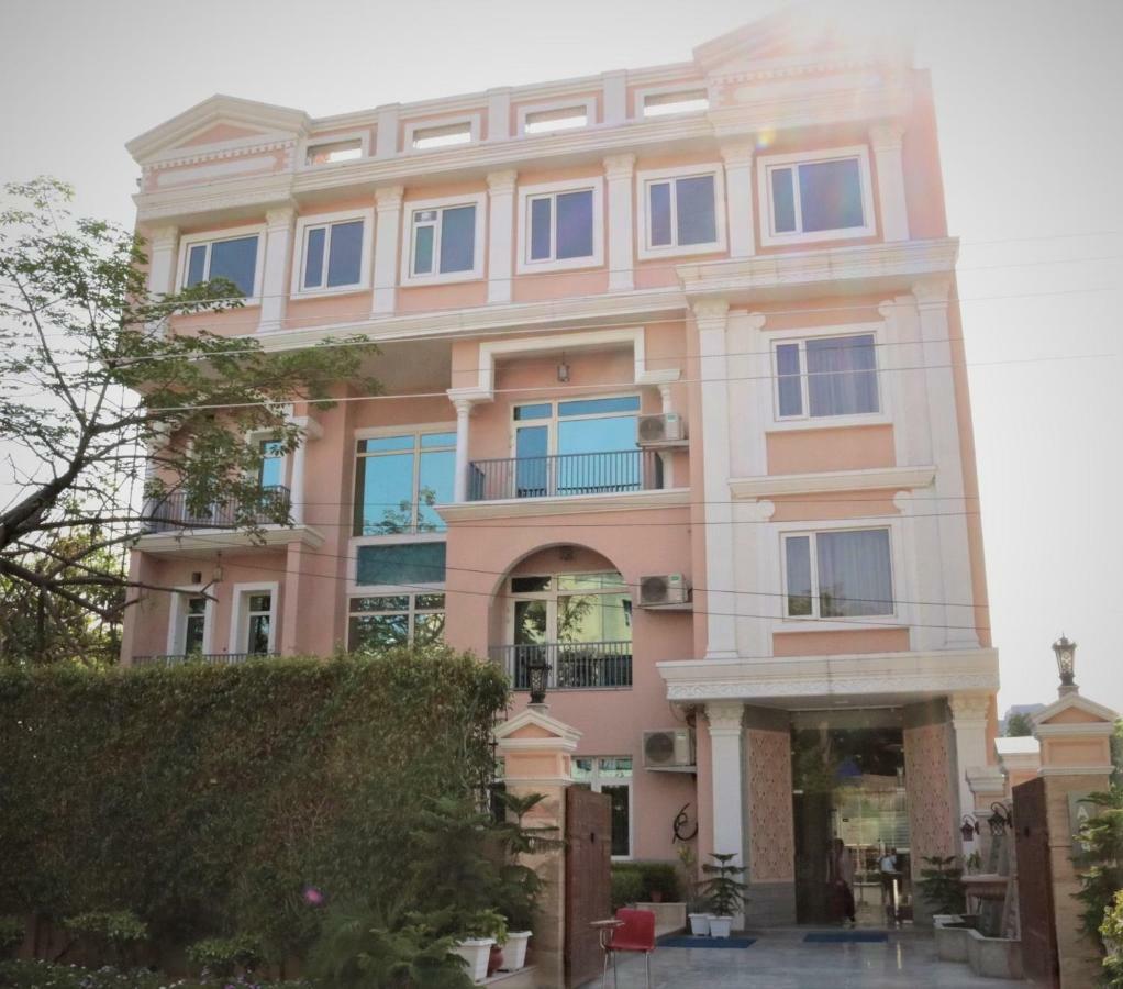 Royal Residence Iffco Chowk Ґурґаон Екстер'єр фото