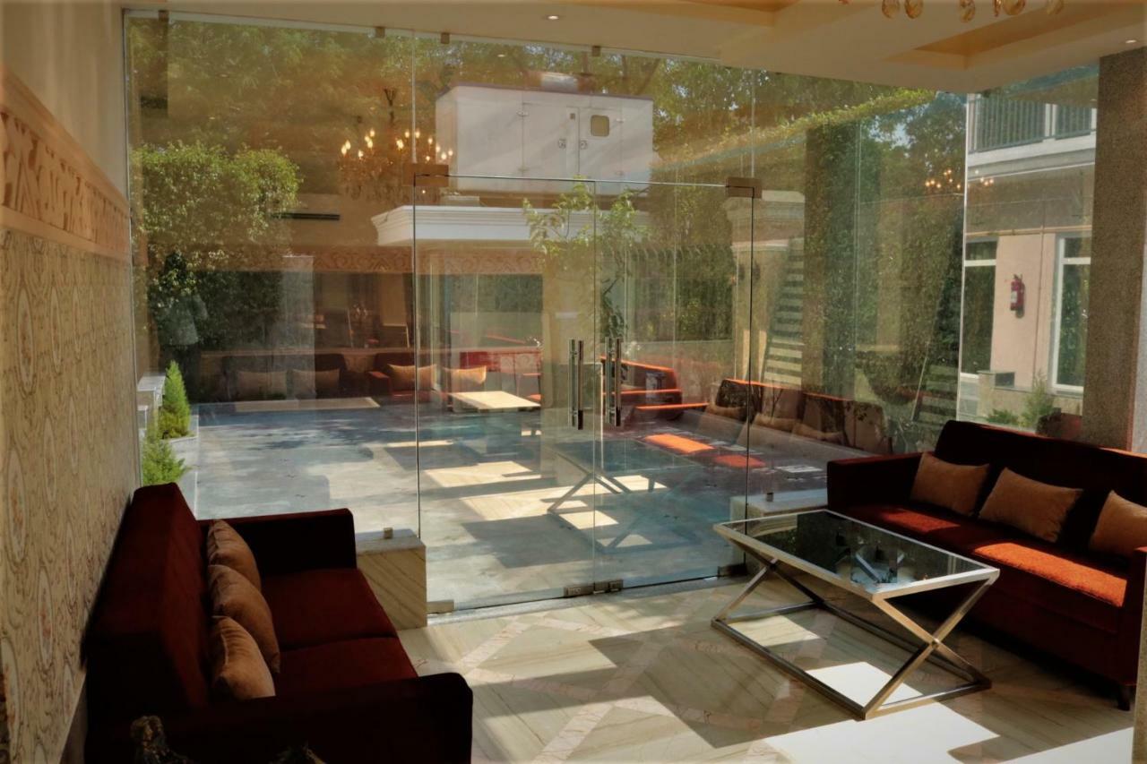 Royal Residence Iffco Chowk Ґурґаон Екстер'єр фото