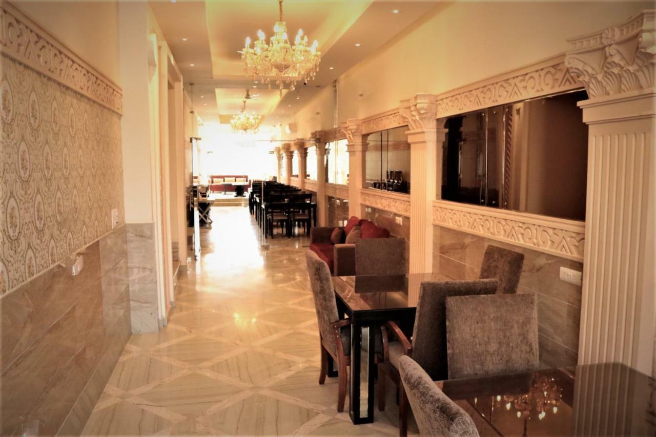 Royal Residence Iffco Chowk Ґурґаон Екстер'єр фото