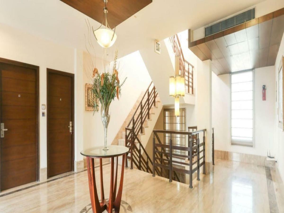 Royal Residence Iffco Chowk Ґурґаон Екстер'єр фото