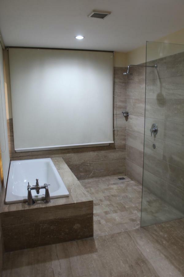 Royal Residence Iffco Chowk Ґурґаон Екстер'єр фото